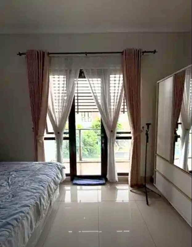 dijual ruko gudang kantor summarecon bekasi