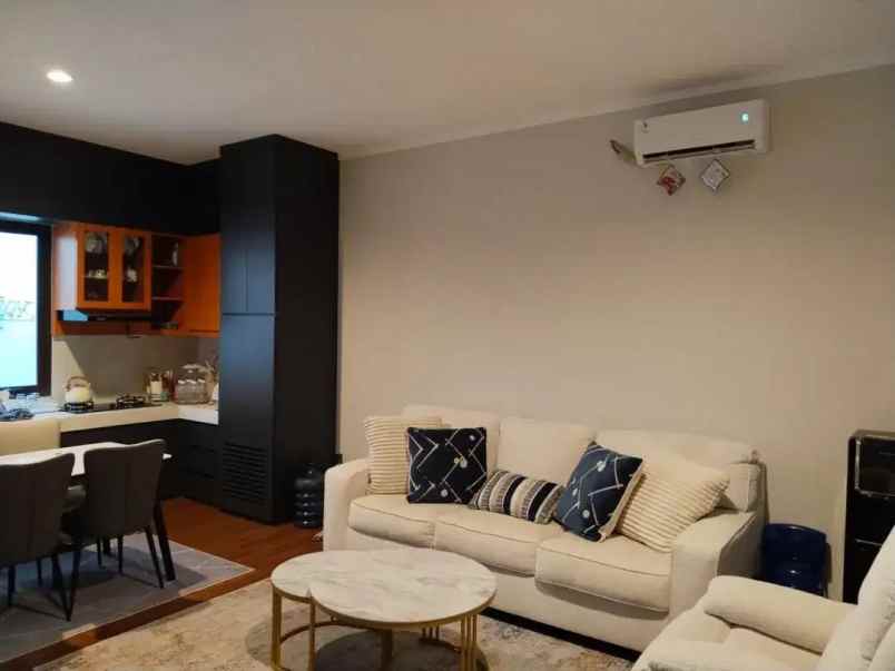 dijual ruko gudang kantor summarecon bekasi