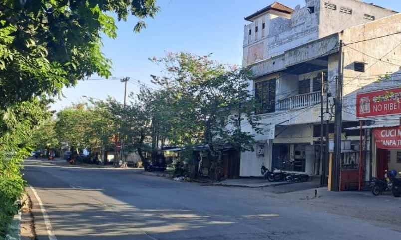 dijual ruko jalan raya manyar
