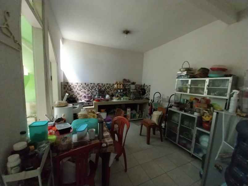dijual rumah antapani