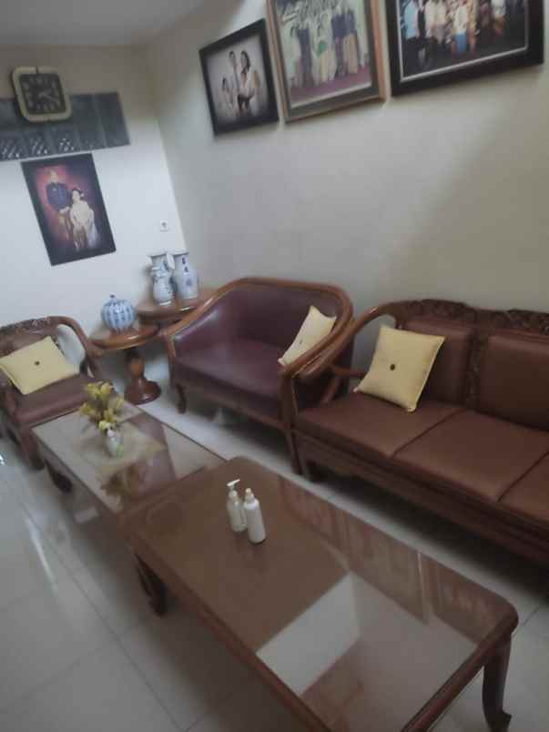 dijual rumah antapani bandung