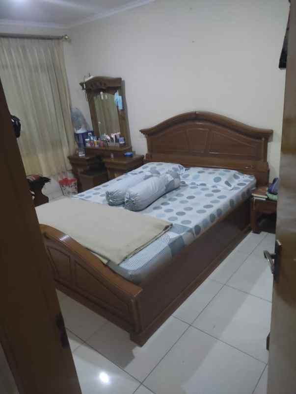 dijual rumah antapani bandung