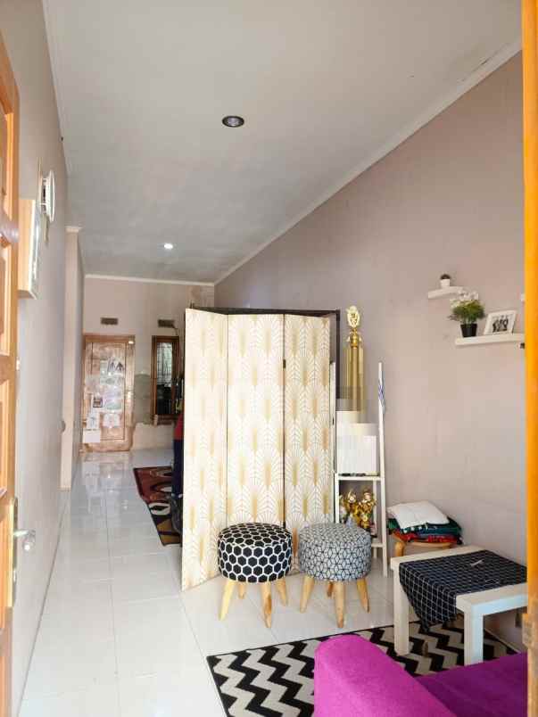 dijual rumah arcamanik