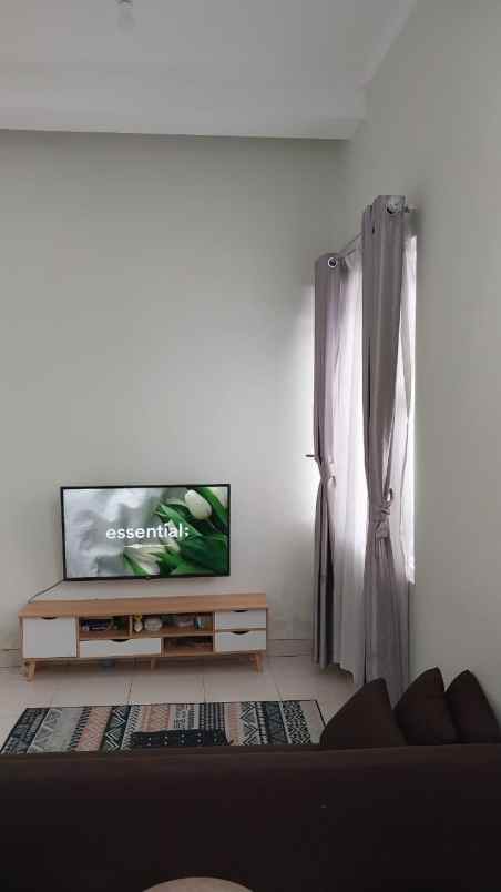 dijual rumah arcamanik