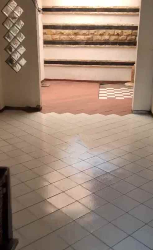 dijual rumah arcamanik endah sukamiskin