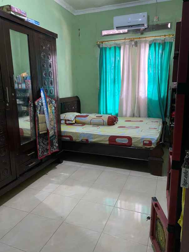 dijual rumah bagus strategis di perum griya pamulang 2