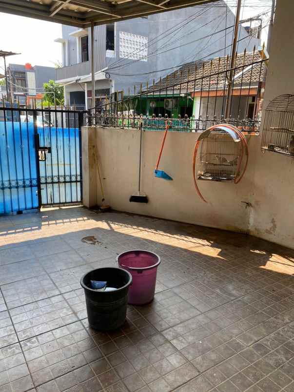 dijual rumah bagus strategis di perum griya pamulang 2