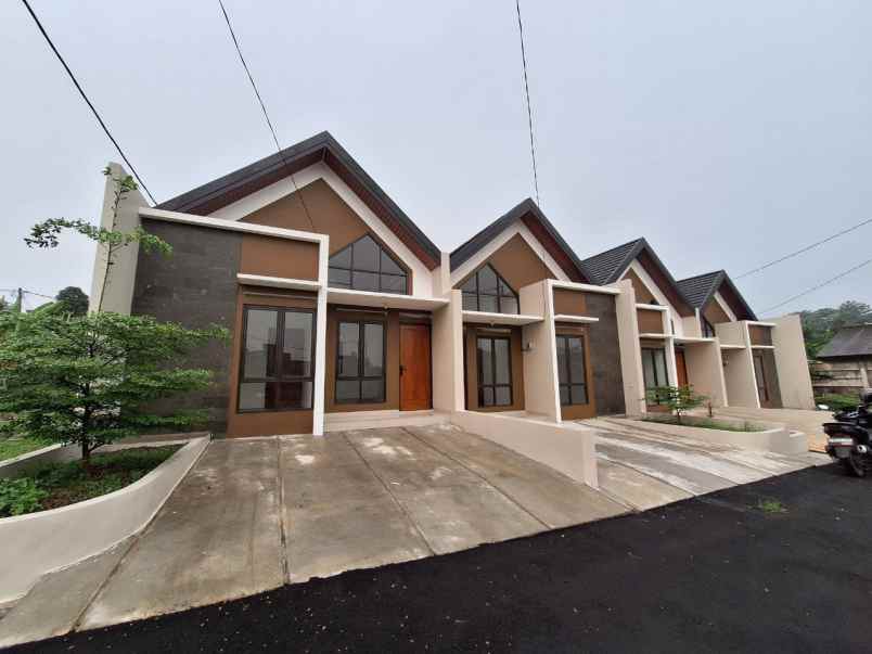 dijual rumah baktijaya