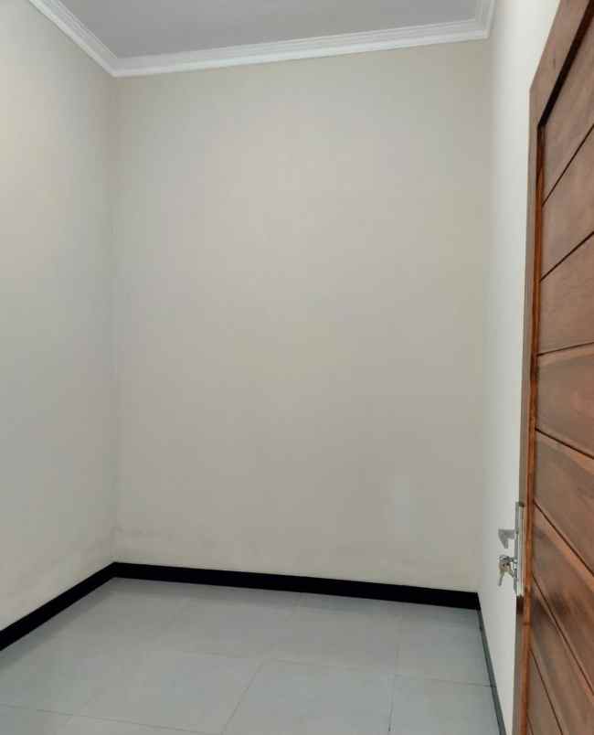 dijual rumah bandara adisucipto berbah