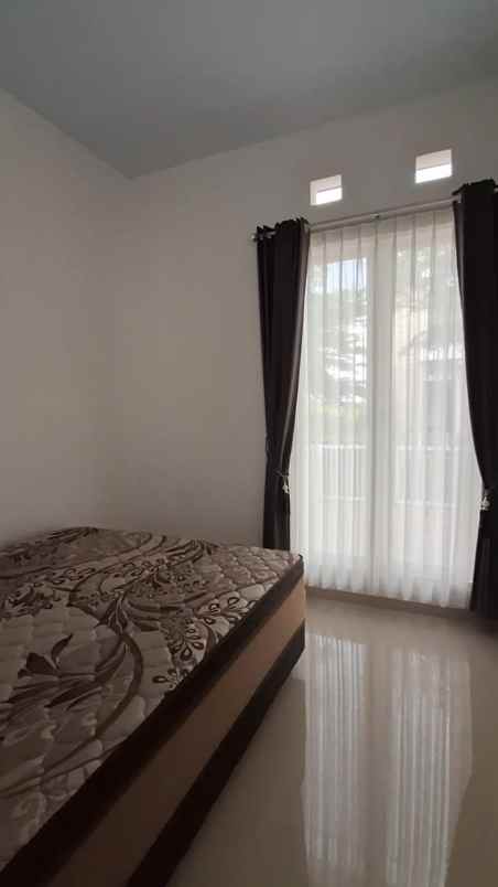 dijual rumah bandulan sukun malang