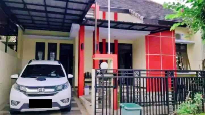 dijual rumah banyumanik