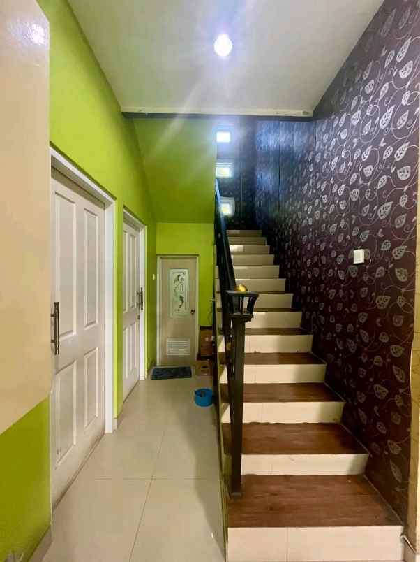 dijual rumah banyumanik