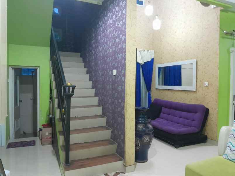 dijual rumah banyumanik