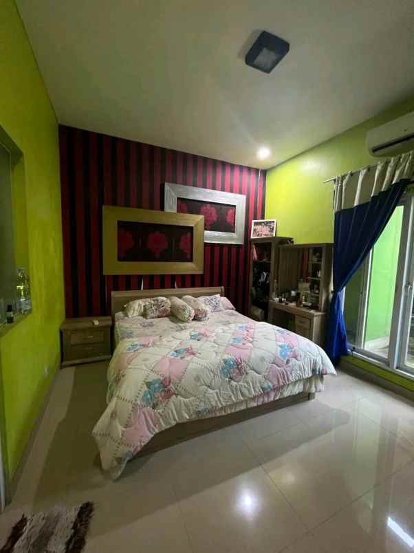 dijual rumah banyumanik