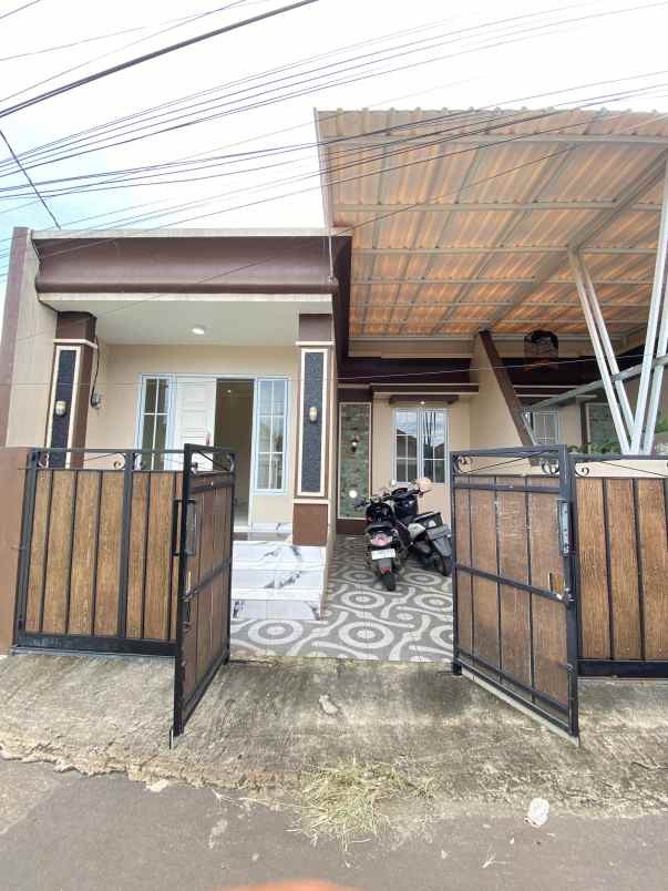 dijual rumah barokah residence