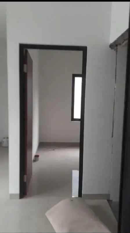 dijual rumah baru 2 tingkat di pondok aren bintaro