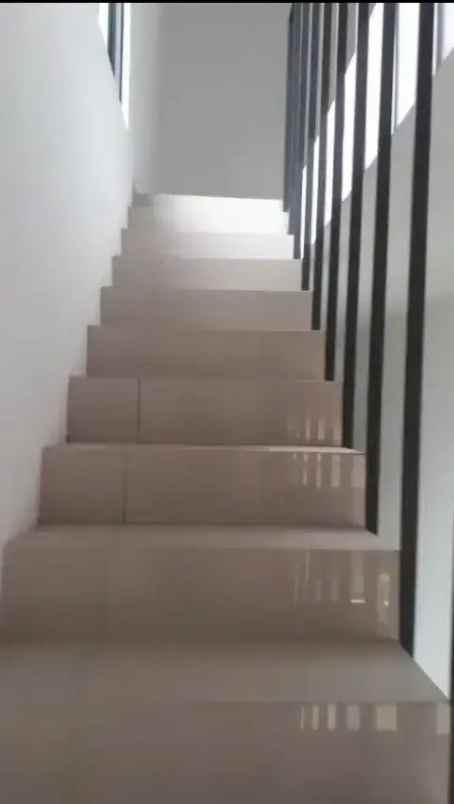 dijual rumah baru 2 tingkat di pondok aren bintaro