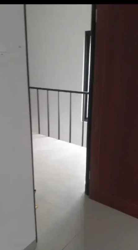 dijual rumah baru 2 tingkat di pondok aren bintaro