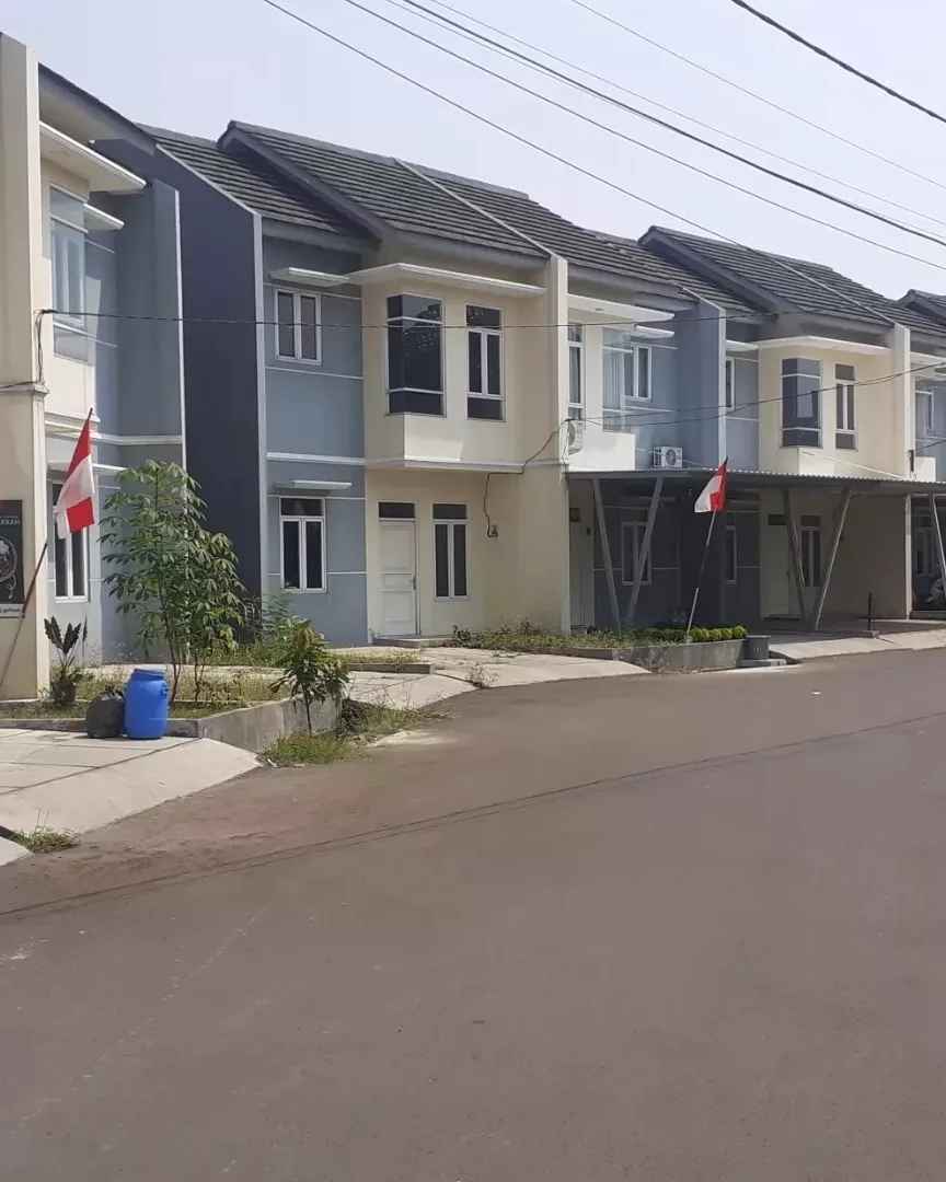 dijual rumah binong karawaci