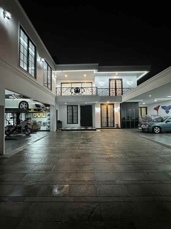 dijual rumah bintaro