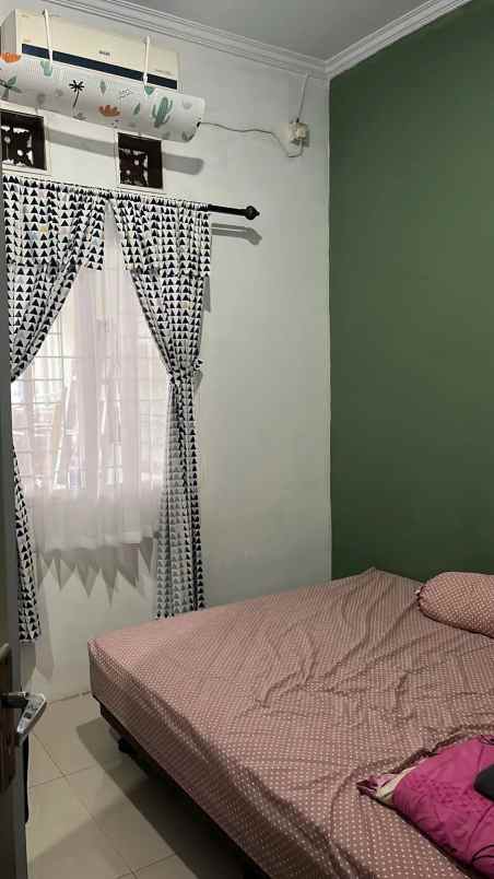 dijual rumah bojongsari depok