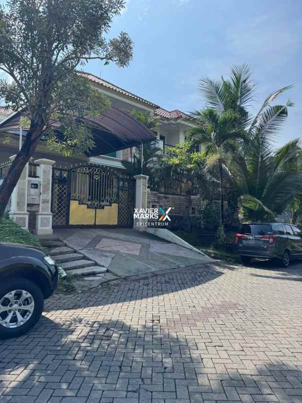 dijual rumah bukit darmo golf
