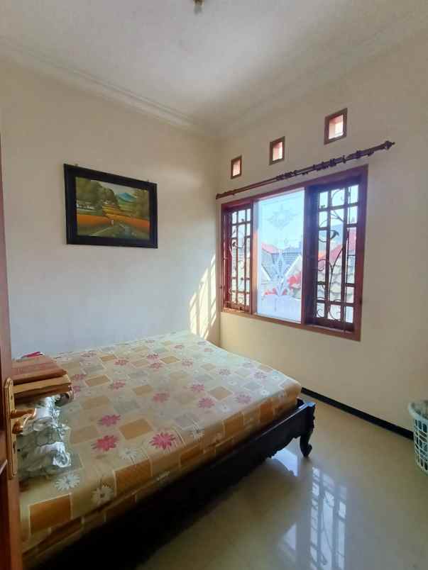 dijual rumah candi panggung jalan candi