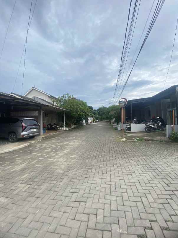 dijual rumah ciomas bogor