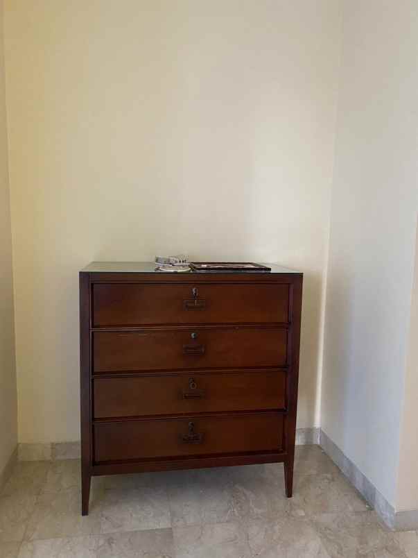 dijual rumah cipete utara kebayoran