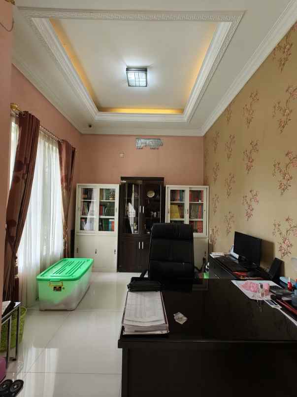 dijual rumah cipinang besar