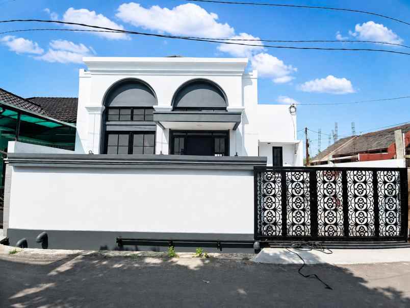 dijual rumah cisaranten kulon arcamanik