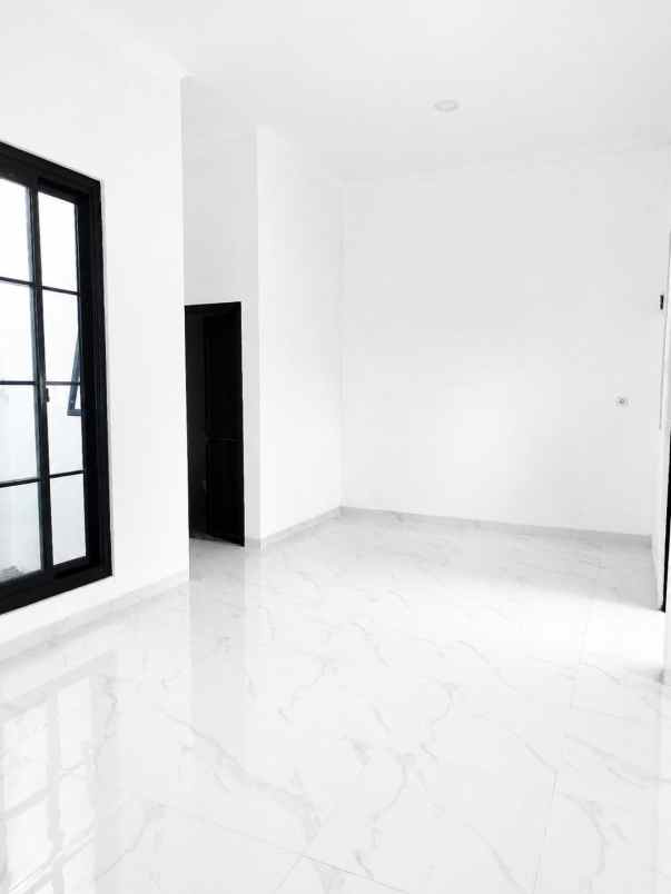 dijual rumah cisaranten kulon arcamanik