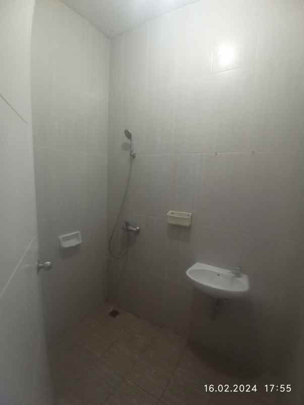 dijual rumah citra raya dekat eco plaza