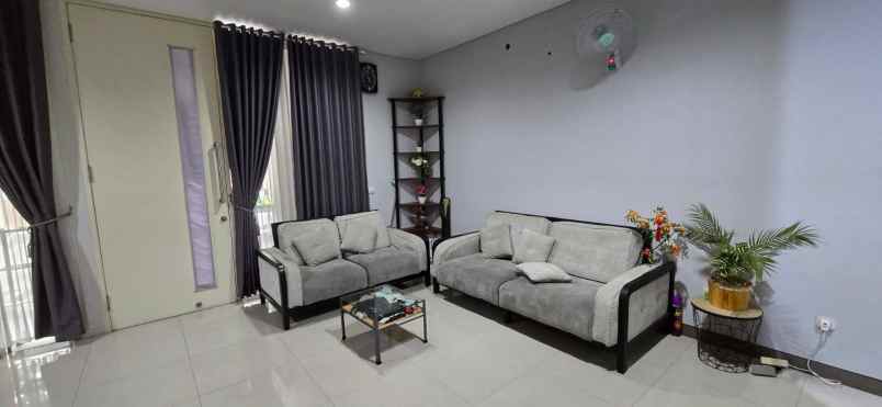 dijual rumah citraland the greenlake