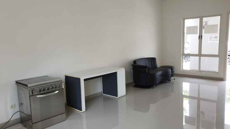 dijual rumah cluster abira suvarna sutera tangerang