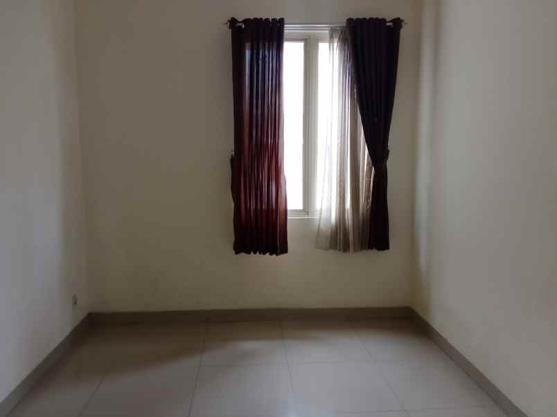 dijual rumah cluster ambrosia lippo