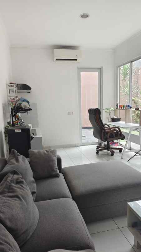 dijual rumah cluster cosmo the icon bsd