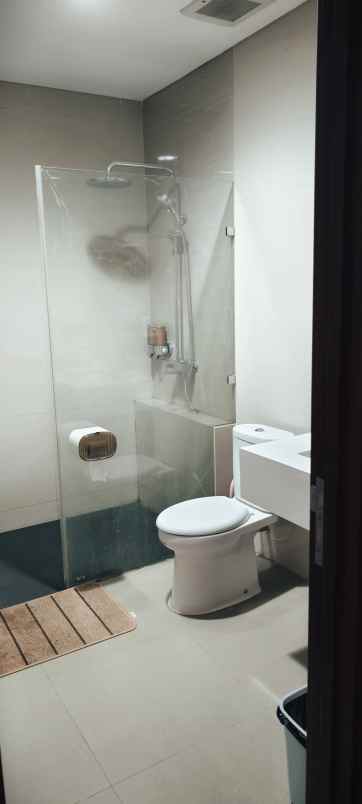 dijual rumah cluster eldora suvarna sutera