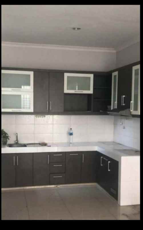 dijual rumah cluster greenwood lippo