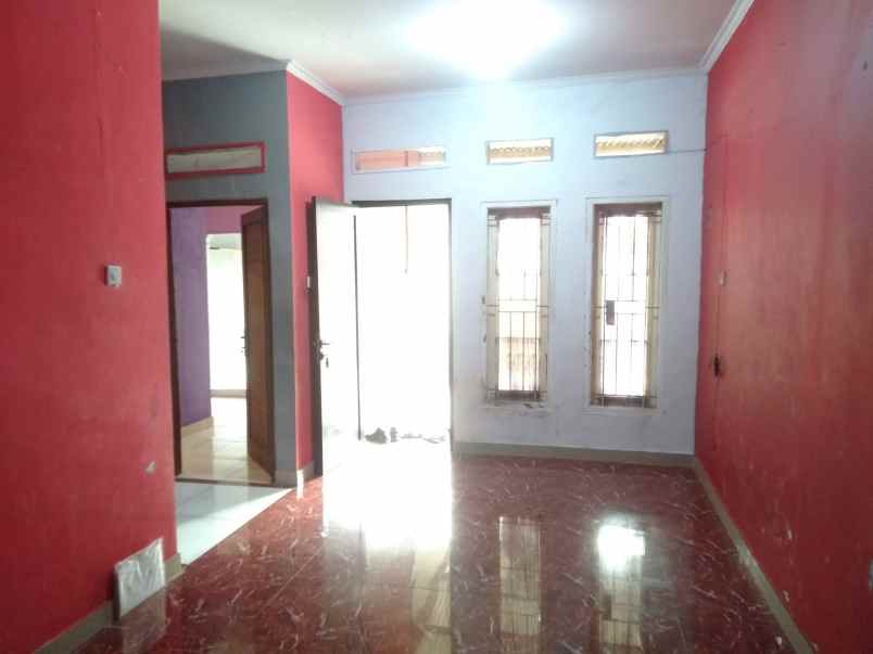 dijual rumah cluster griya asri kebantenan