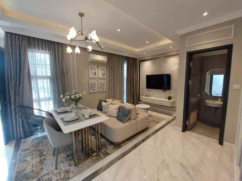 dijual rumah cluster maison de wisteria