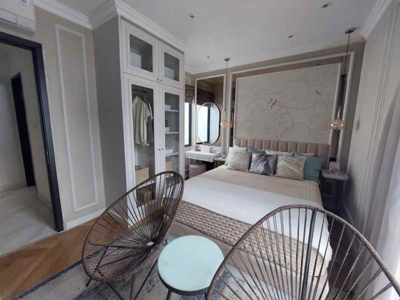 dijual rumah cluster maison de wisteria