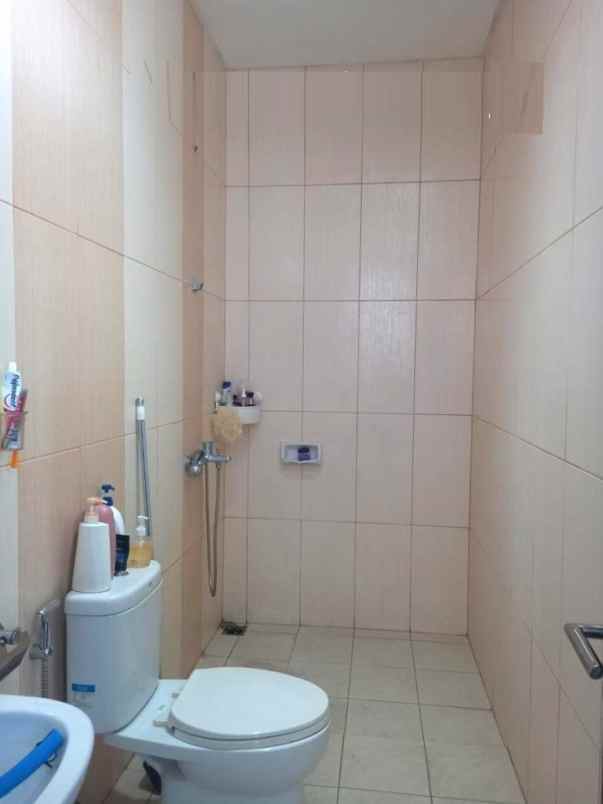 dijual rumah cluster shinano jgc