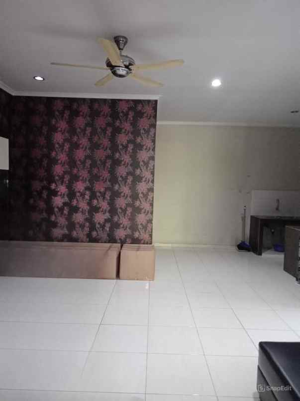dijual rumah cluster teresta metland