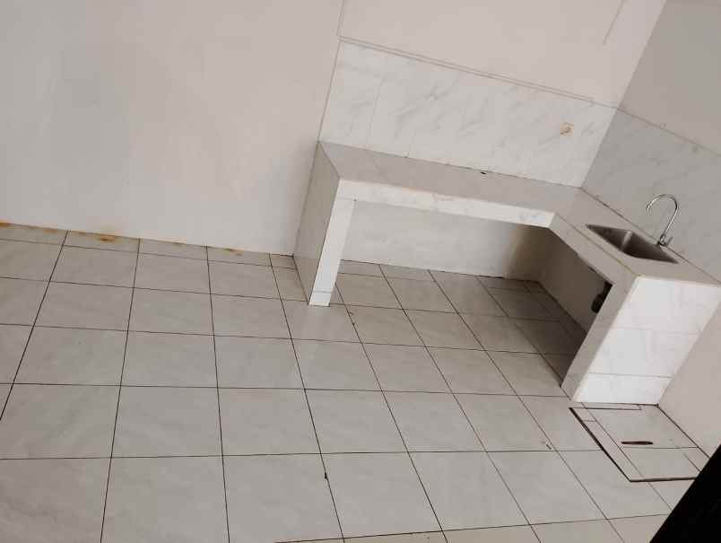 dijual rumah cluster travertine lippo