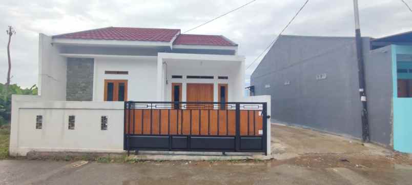 dijual rumah dekat stasiun citayam