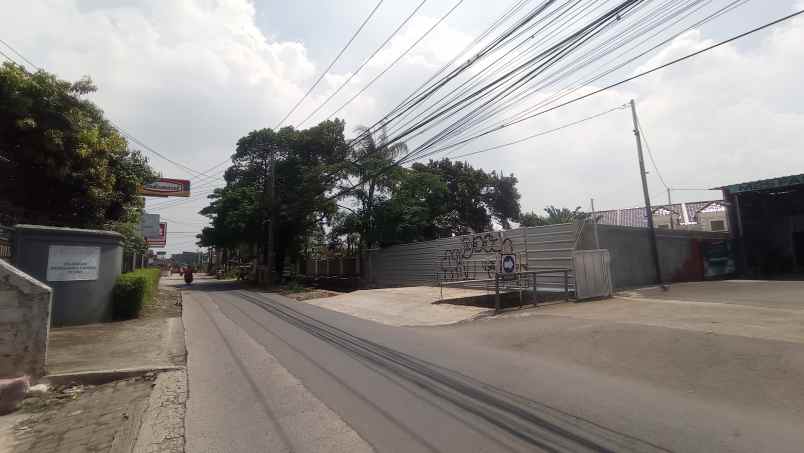 dijual rumah depok pinggir jalan siap huni