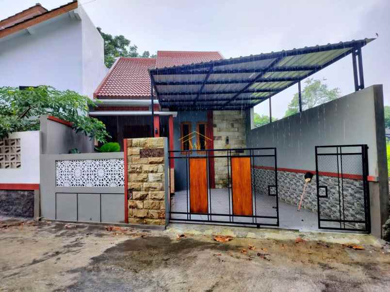 dijual rumah depok sleman yogyakarta