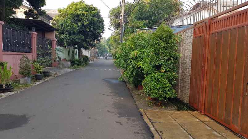 dijual rumah depok timur