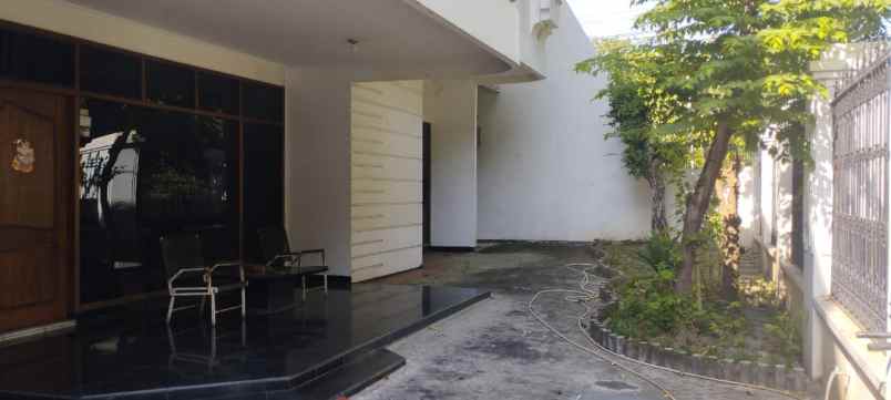 dijual rumah dharmahusada
